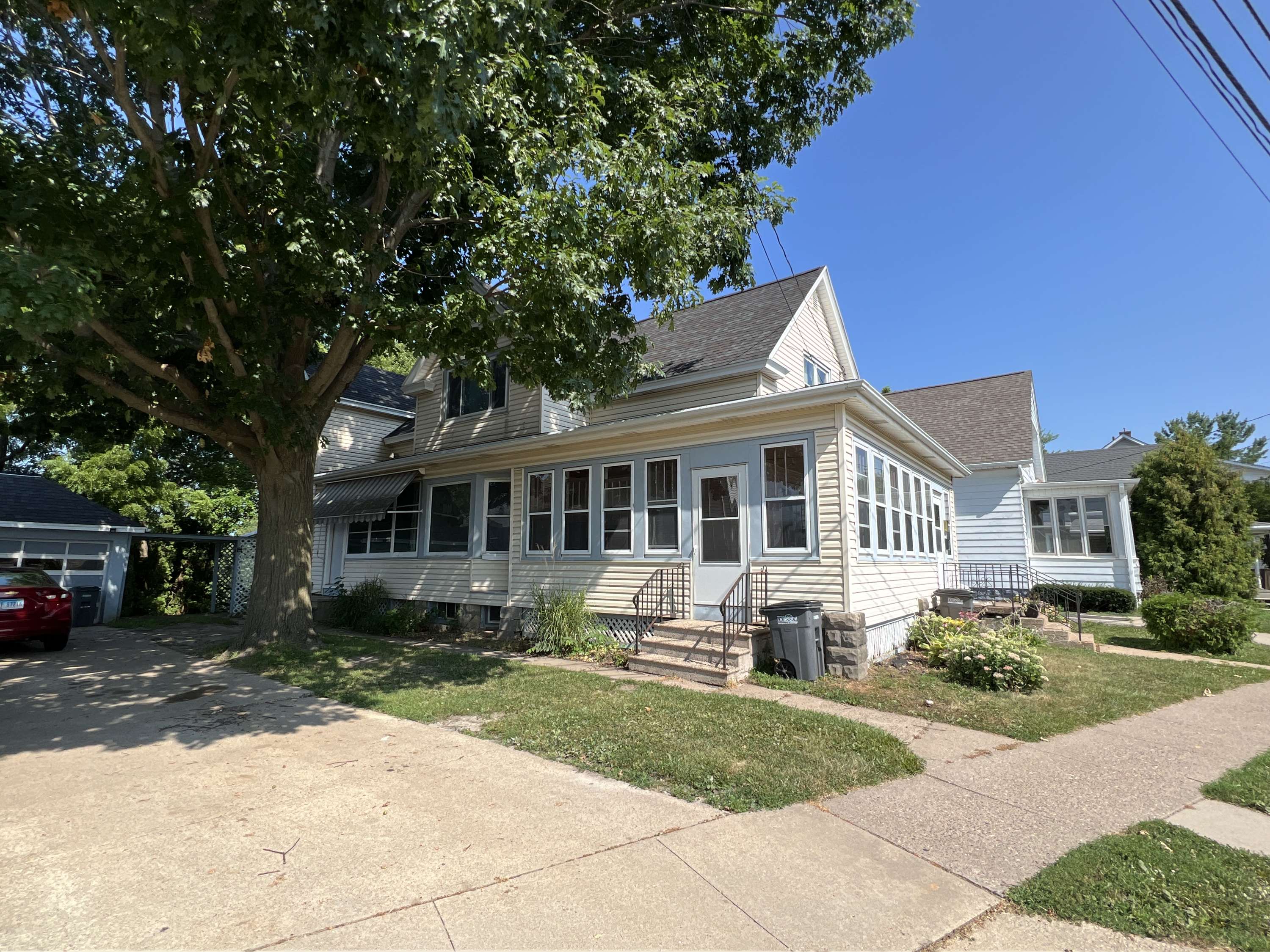 Property thumbnail image