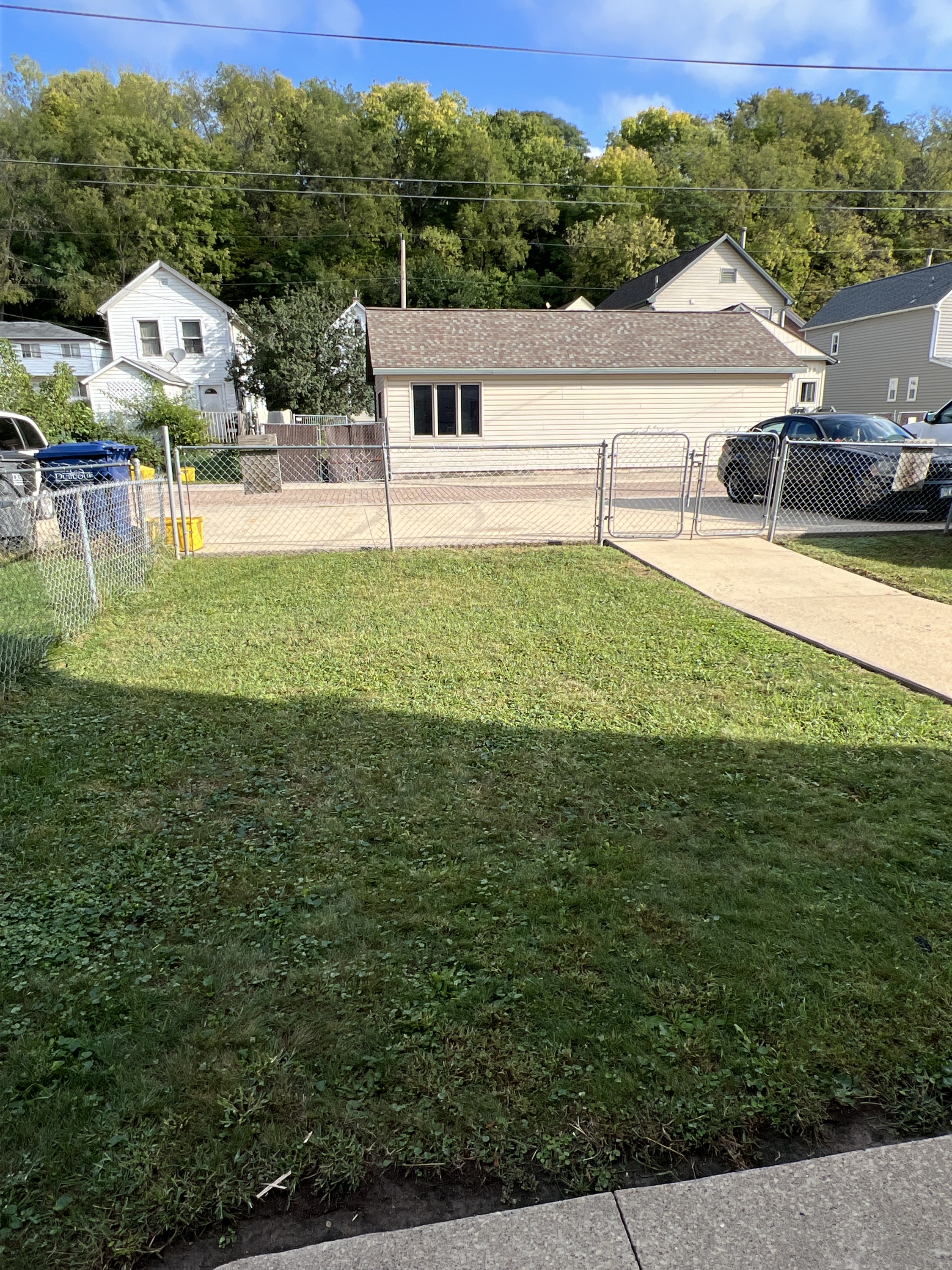 Property thumbnail image