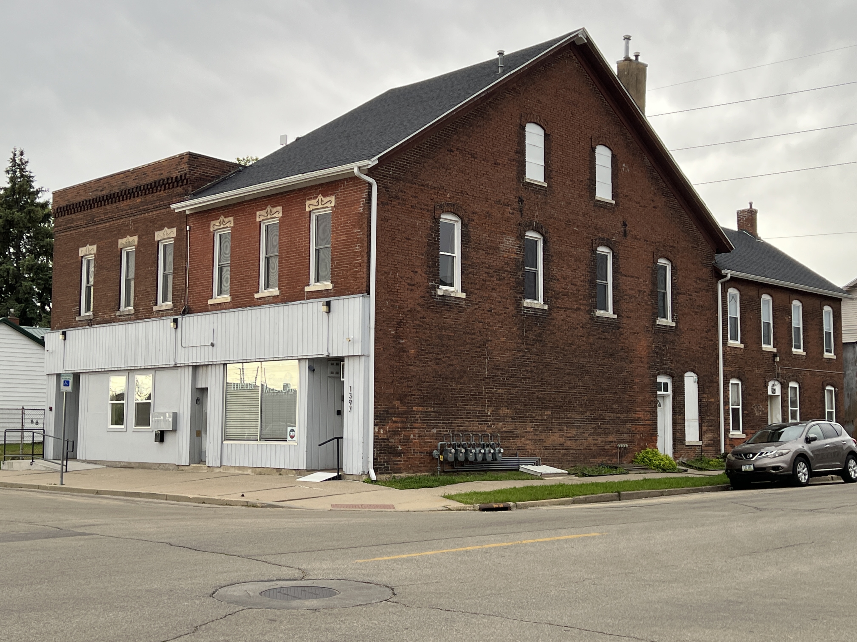 1397 Washington Street - C