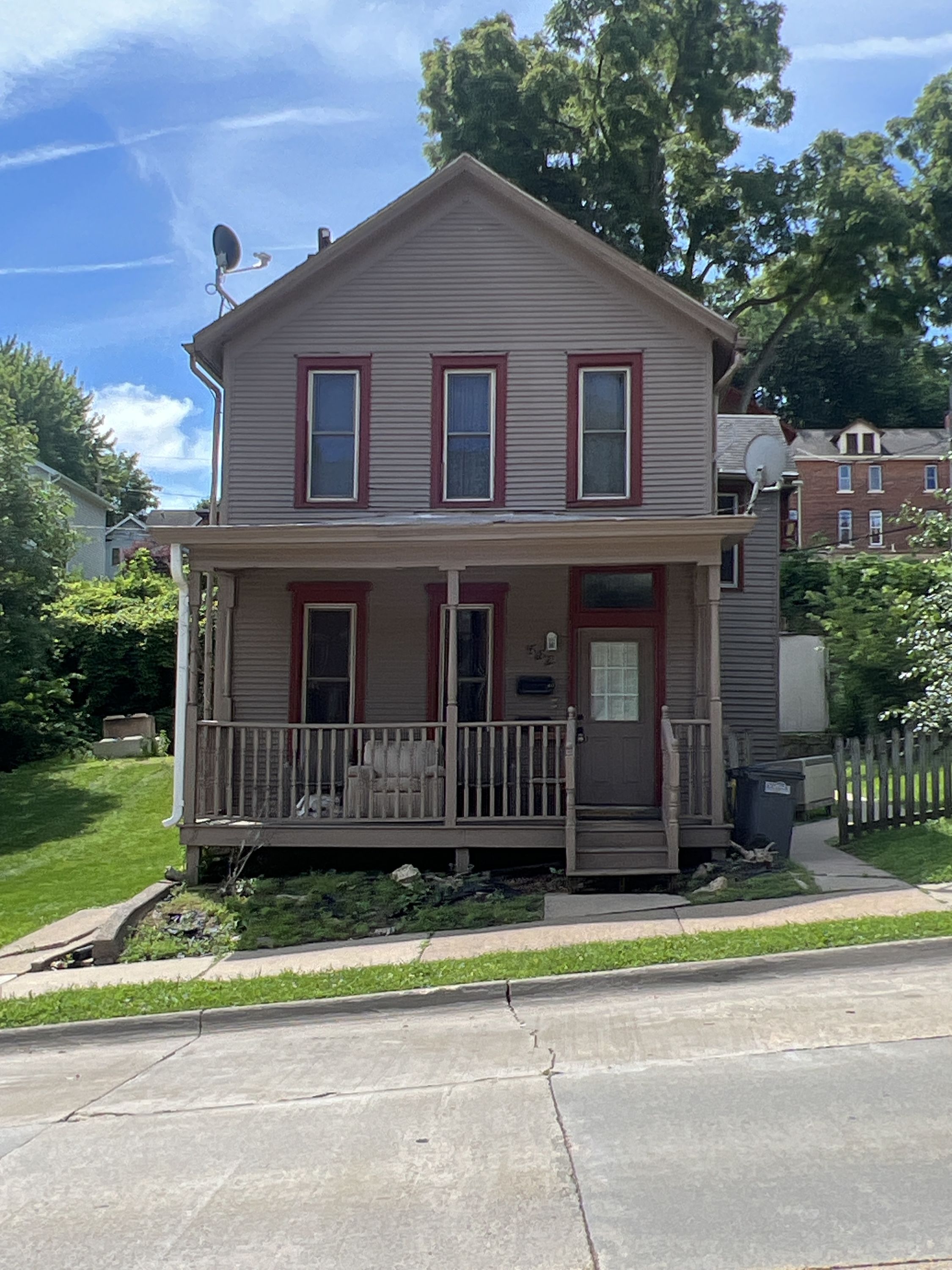 582 Loras Boulevard - 2