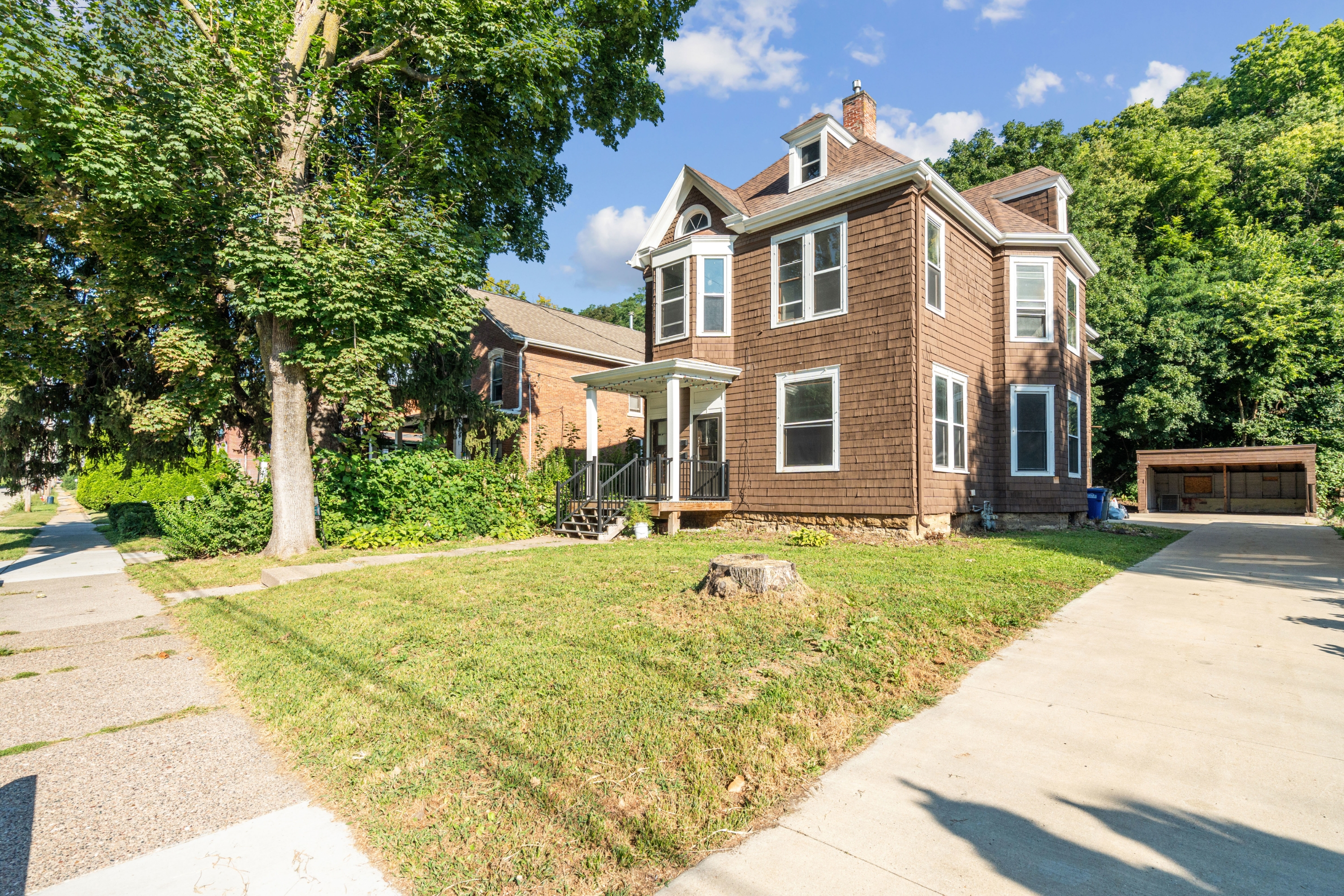Property thumbnail image